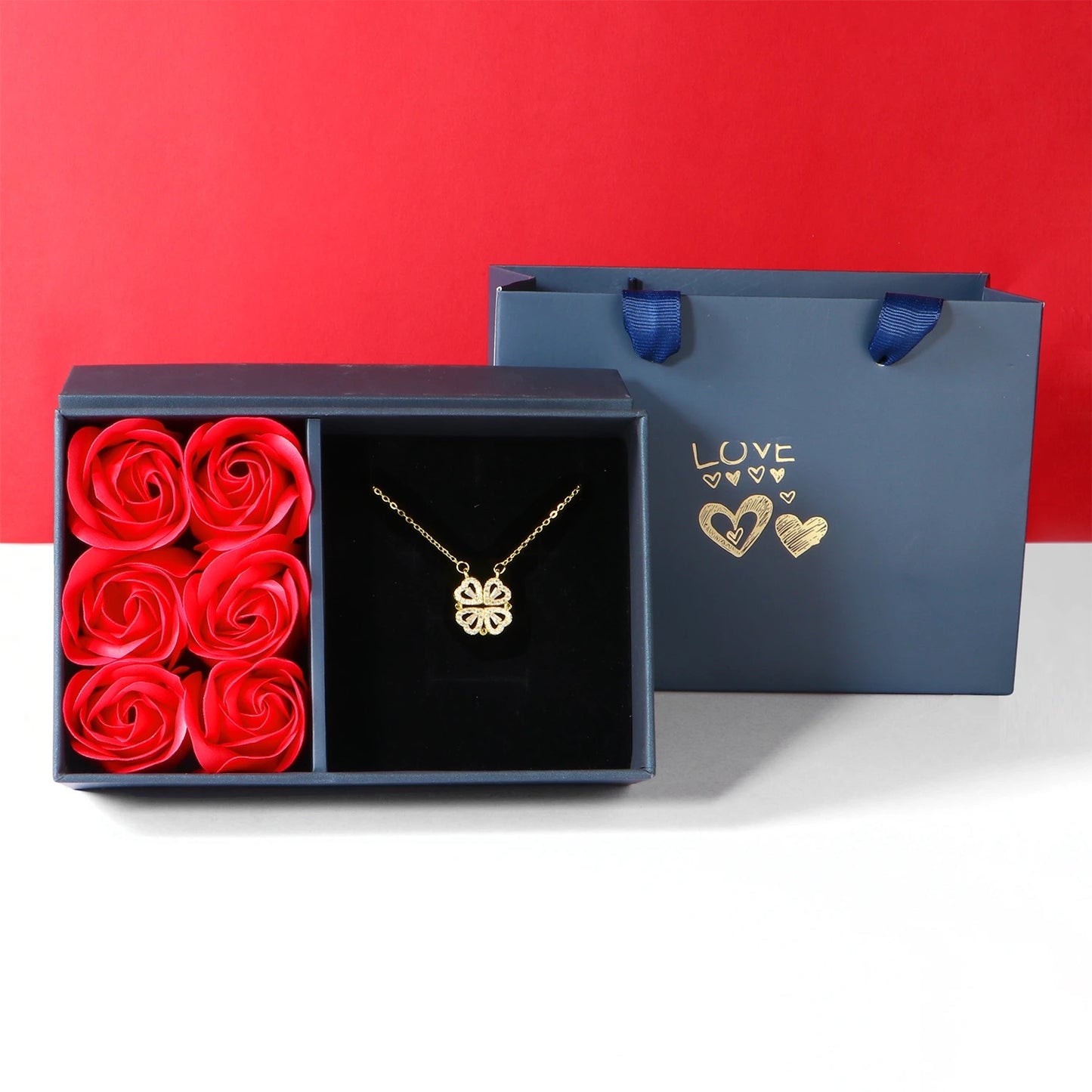 Collier pendentif trèfle à quatre feuilles de luxe pour femme, collier magnétique en cristal, boîte à roses, cadeau pour petite amie, maman