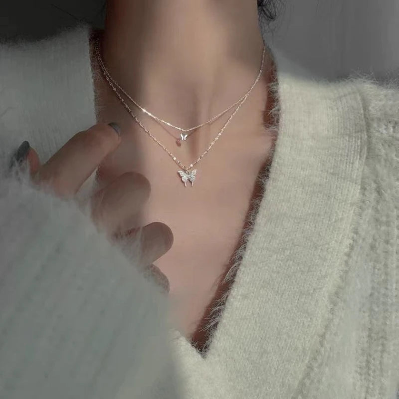 Women and jewelryClassic Fashion Double Layer Butterfly Necklace 2023 New Collar Chain Light Luxury Small Pendant Neckchain