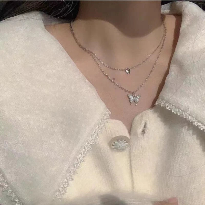 Women and jewelryClassic Fashion Double Layer Butterfly Necklace 2023 New Collar Chain Light Luxury Small Pendant Neckchain