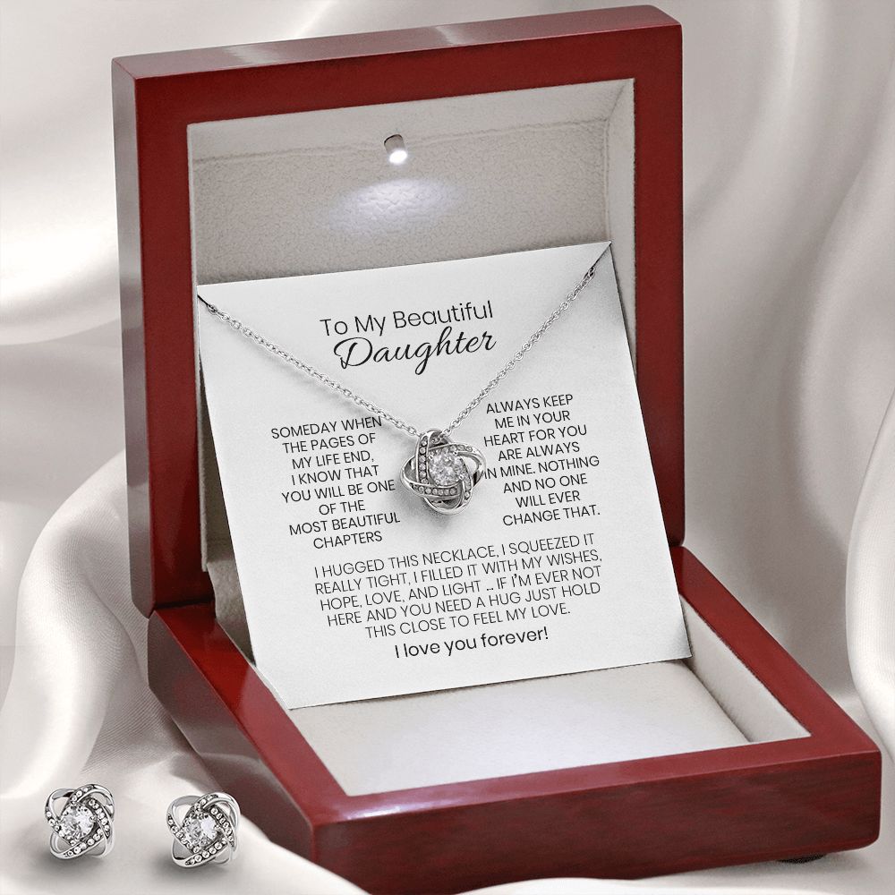 Cadeau pour fille avec collier à nœuds. Code N110